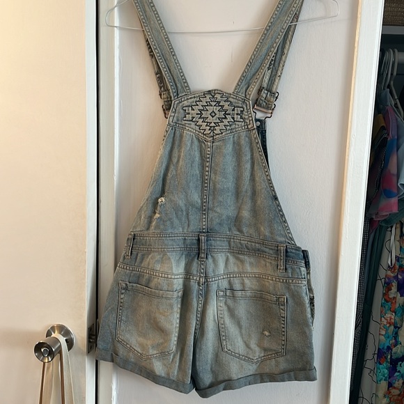 Denim Short Overalls - Picture 3 of 4
